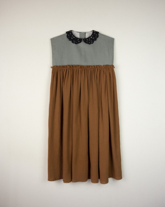 Guipure neckline dress_Mod.27_Brown Organic Cotton
