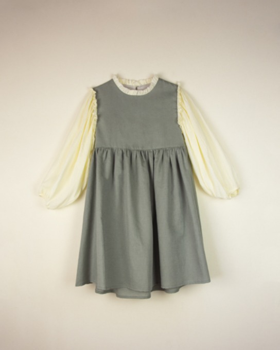 Long-sleeved dress_Mod.32_Green Linen