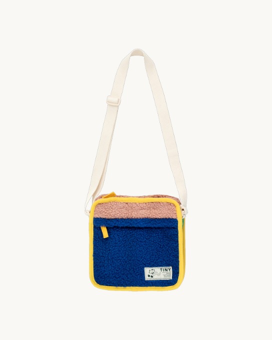 COLOR BLOCK SHERPA CROSSBODY BACKPACK_AW22-355_J29