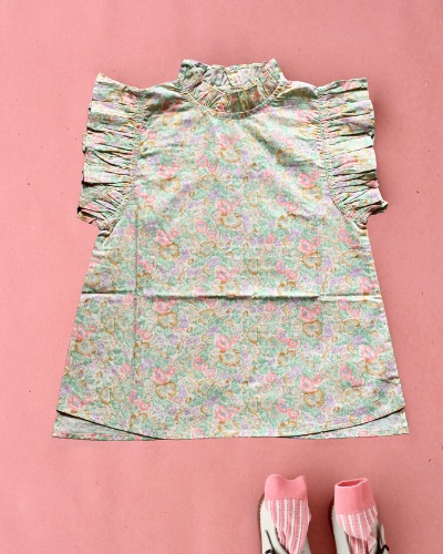 TOP WITH FLOUNCE without the city name_Garden pastel print_N41BIS-SS23